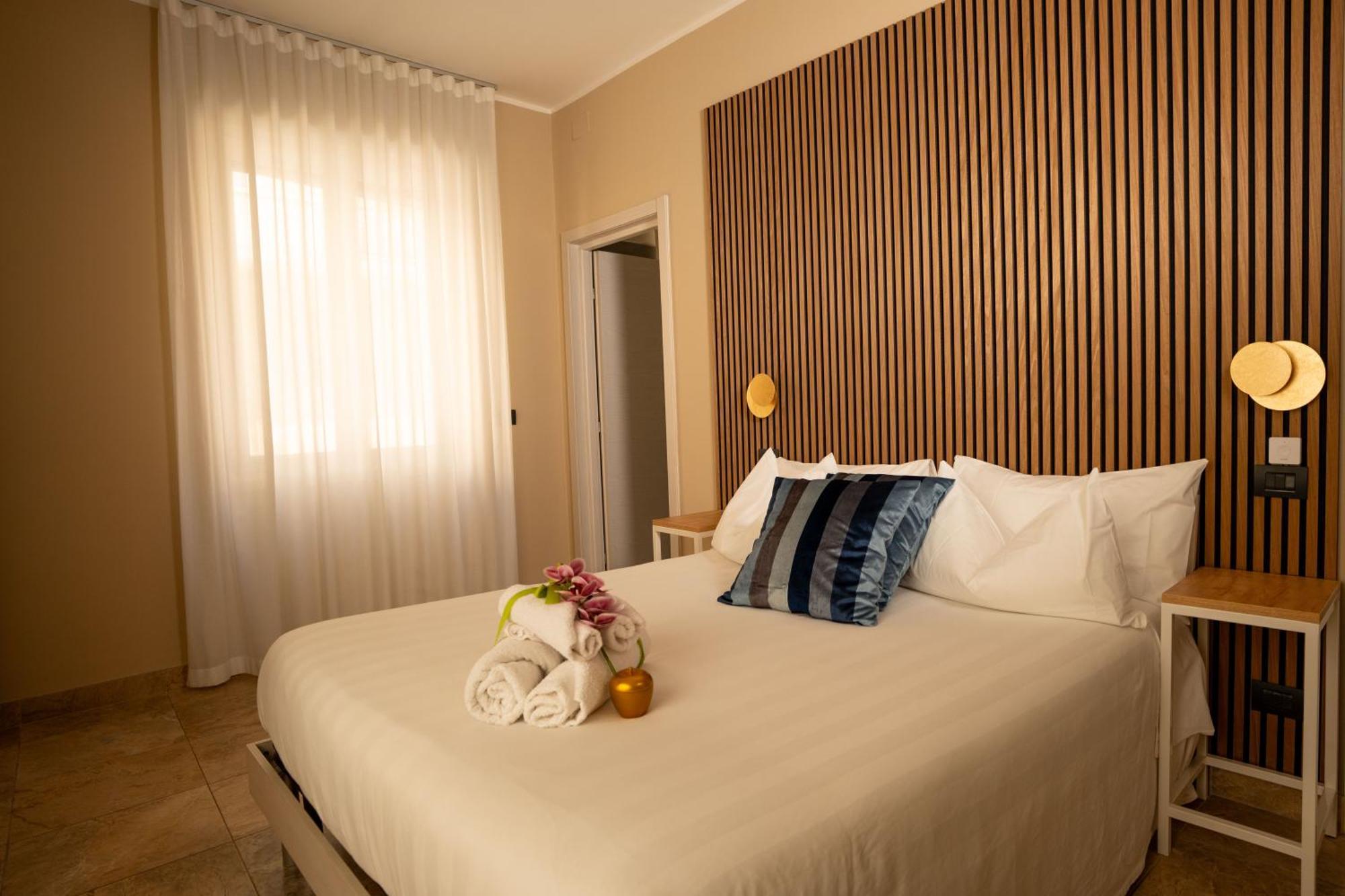 Augusto Al Mare Hotel Пескара Екстериор снимка